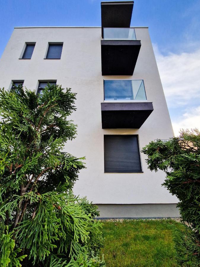 Mirvana Apartments Legacy Residence Timisoara Bagian luar foto