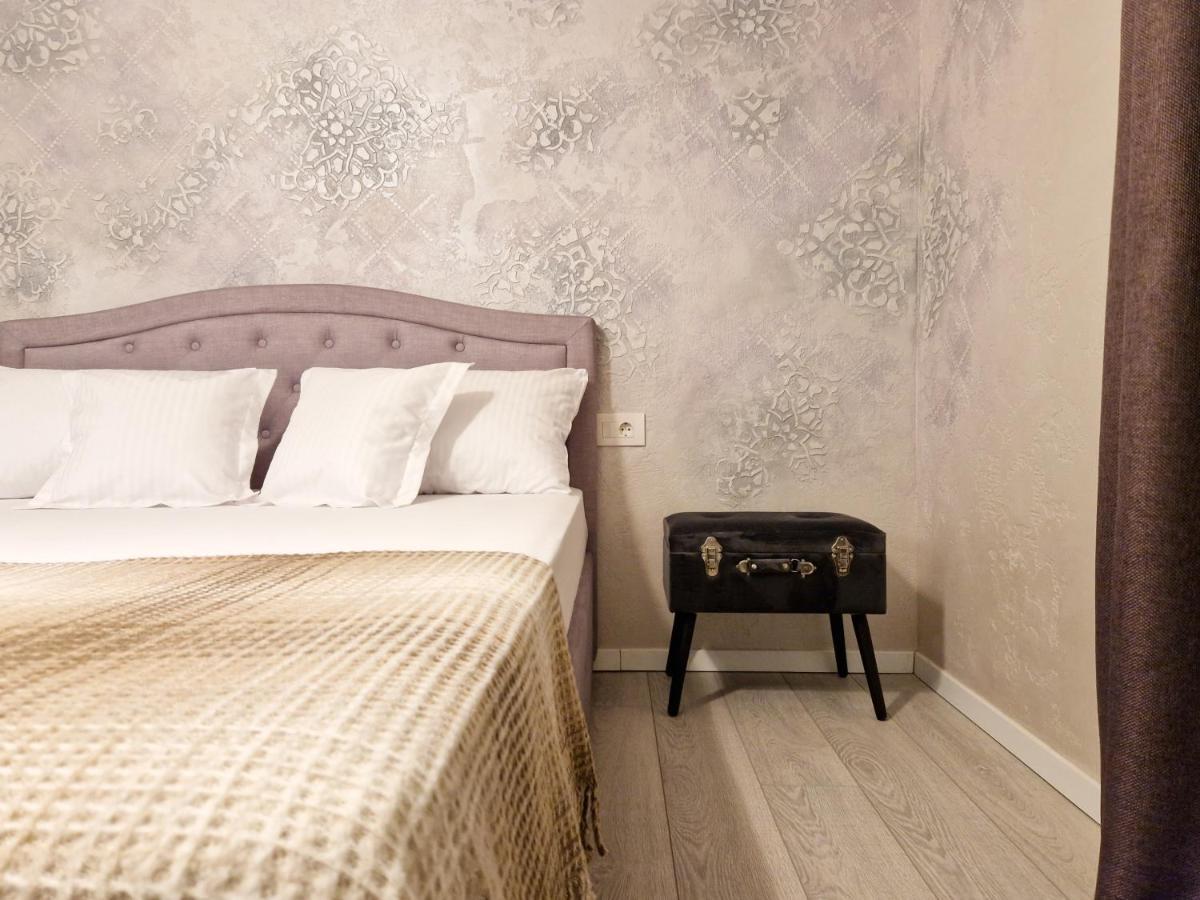 Mirvana Apartments Legacy Residence Timisoara Bagian luar foto