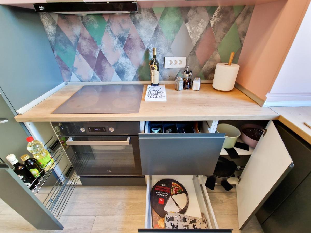 Mirvana Apartments Legacy Residence Timisoara Bagian luar foto